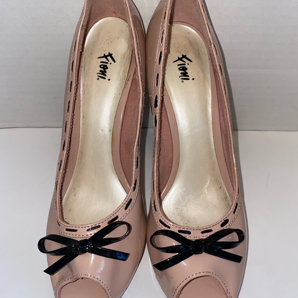 Fioni Nude Heels Size 7.5 - Picture 2 of 13